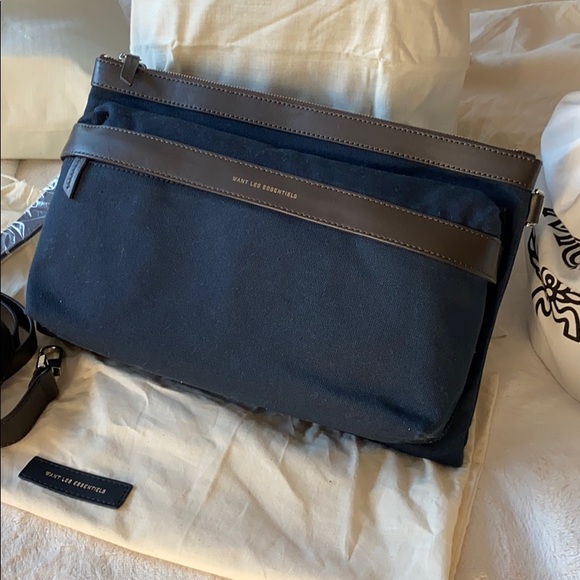 WANT LES ESSENTIELS - Picture 2 of 6